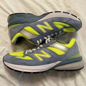 New balance shoes size 8